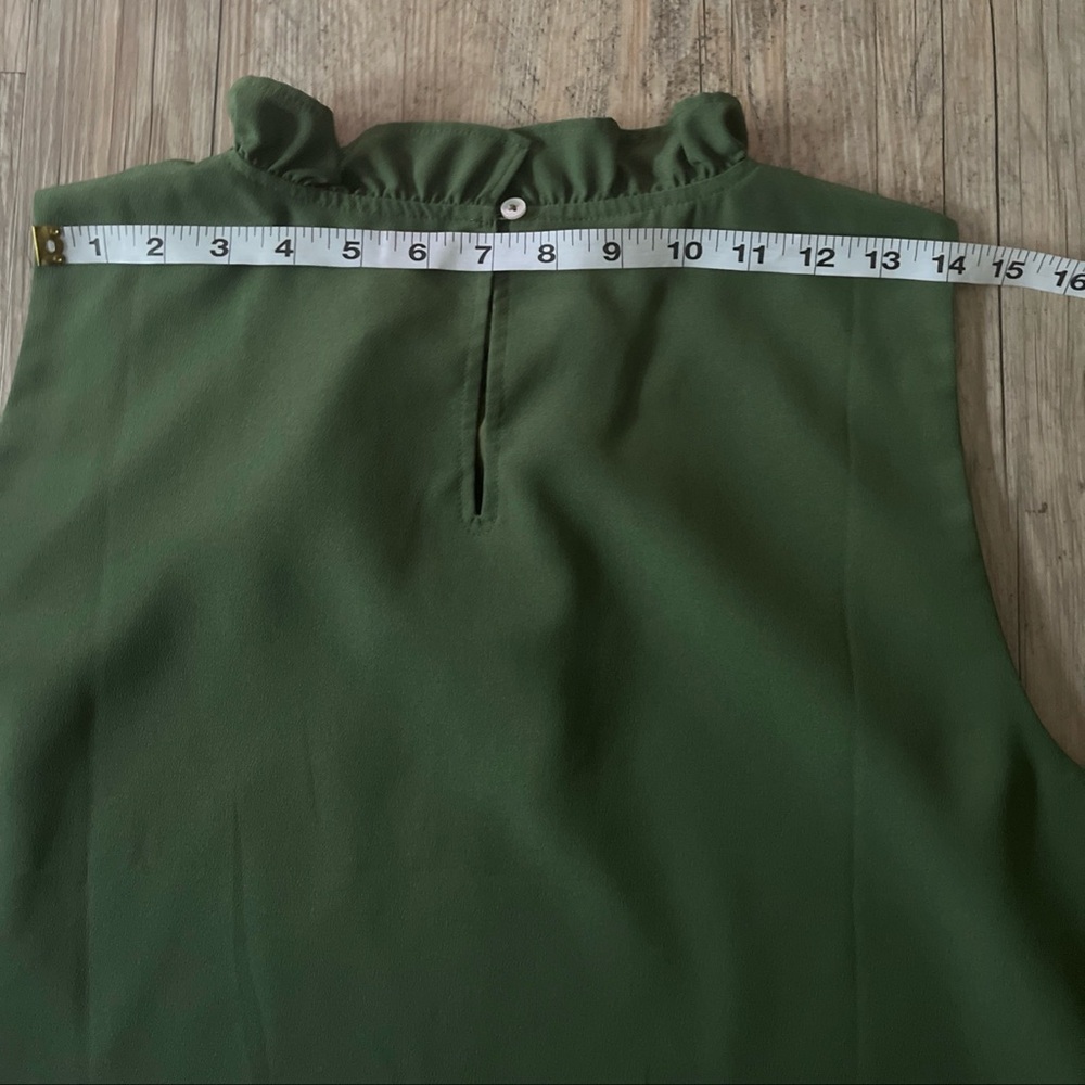 J.Crew Ruffle Neck Sleeveless Blouse Olive Green Keyhole Back Tank Top - Picture 4 of 8